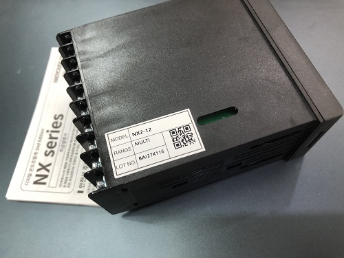 Bộ điều khiển nhiệt độ Hanyoung NX2-12